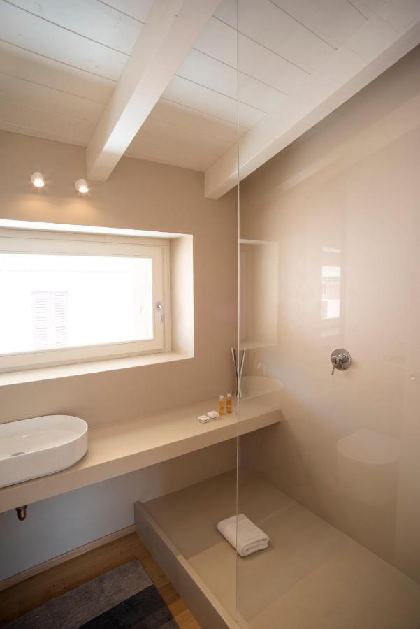 פסקיארה דל גארדה Time To Be - Luxury Apartments Centro Storico מראה חיצוני תמונה