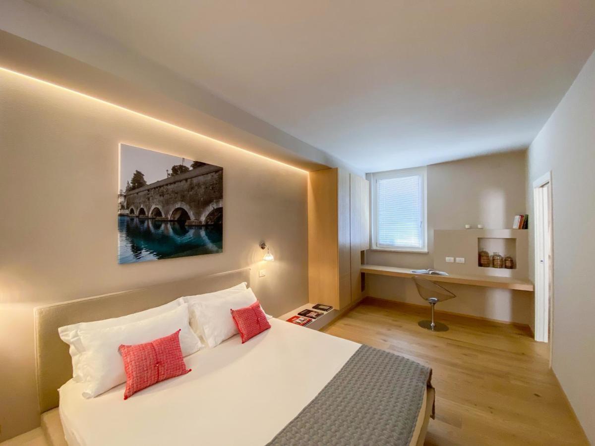 פסקיארה דל גארדה Time To Be - Luxury Apartments Centro Storico מראה חיצוני תמונה