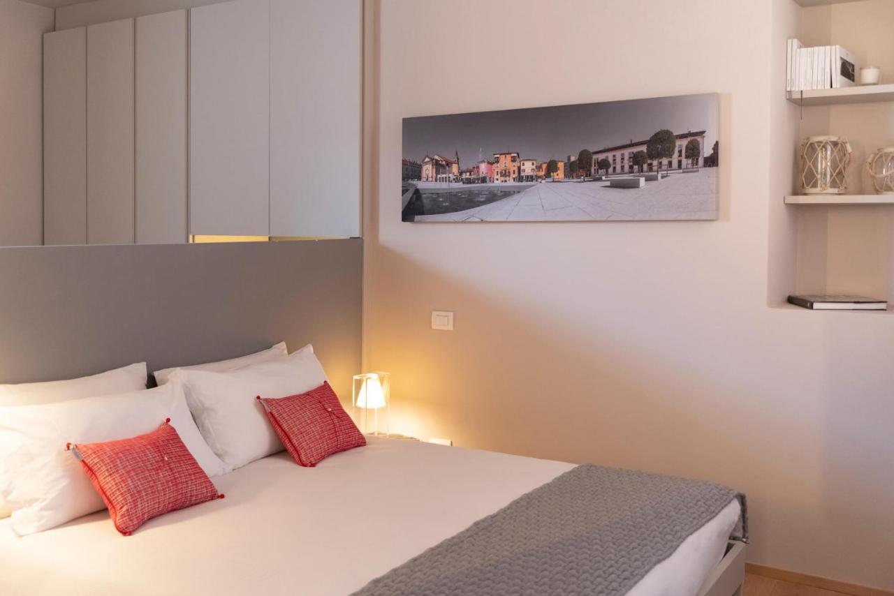 פסקיארה דל גארדה Time To Be - Luxury Apartments Centro Storico מראה חיצוני תמונה