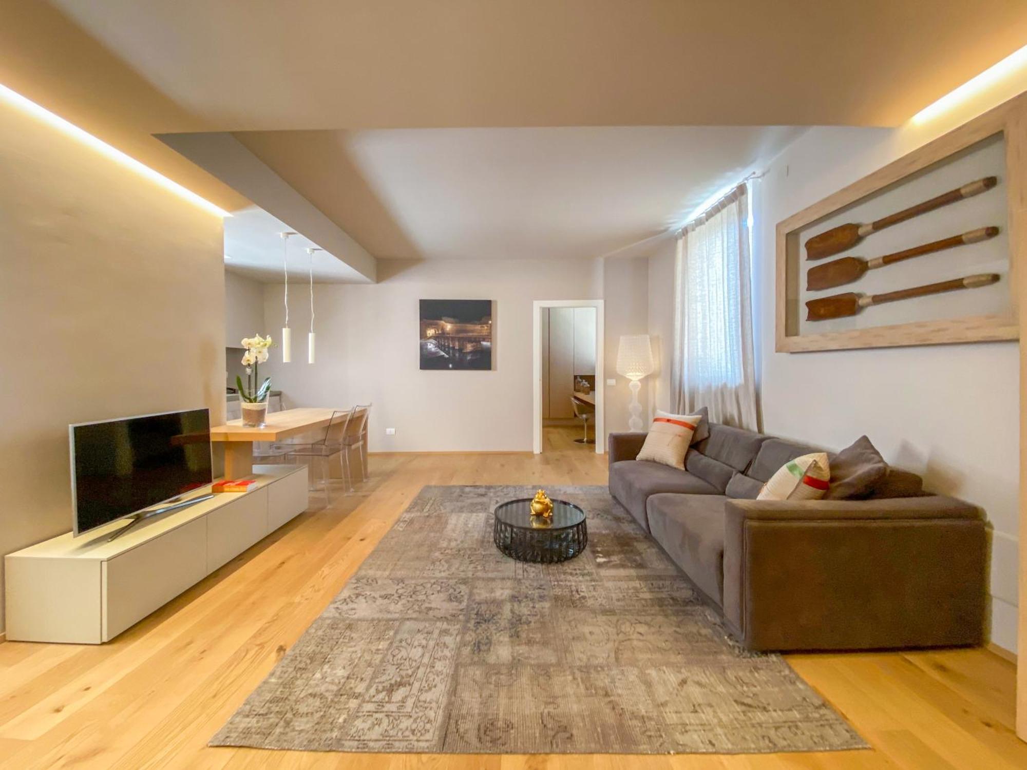 פסקיארה דל גארדה Time To Be - Luxury Apartments Centro Storico מראה חיצוני תמונה